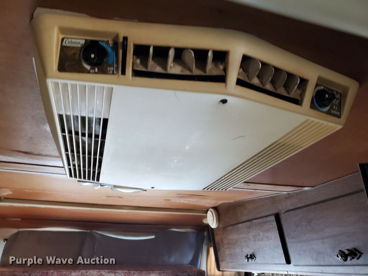 image for item DI5001 1978 Winnebago Istaca  RV