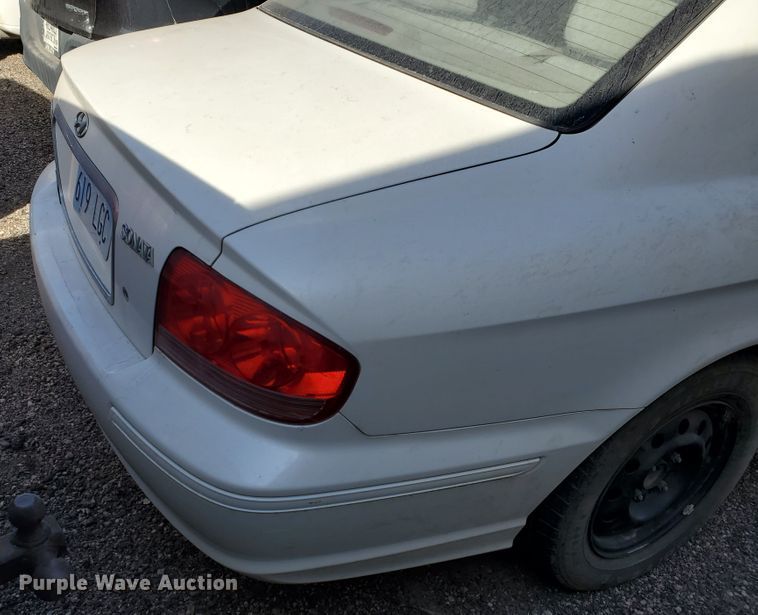 image for item DI5002 2004 Hyundai Sonata