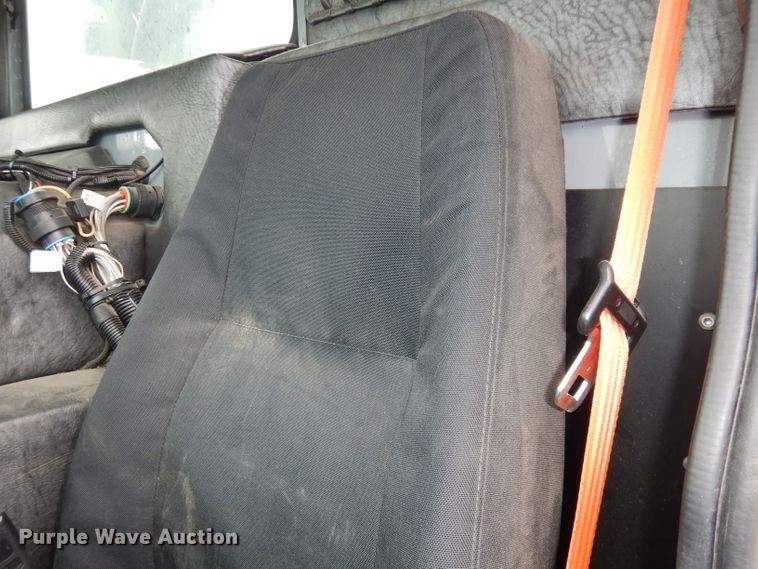 image for item DI6526 2013 Mack LE600  refuse truck