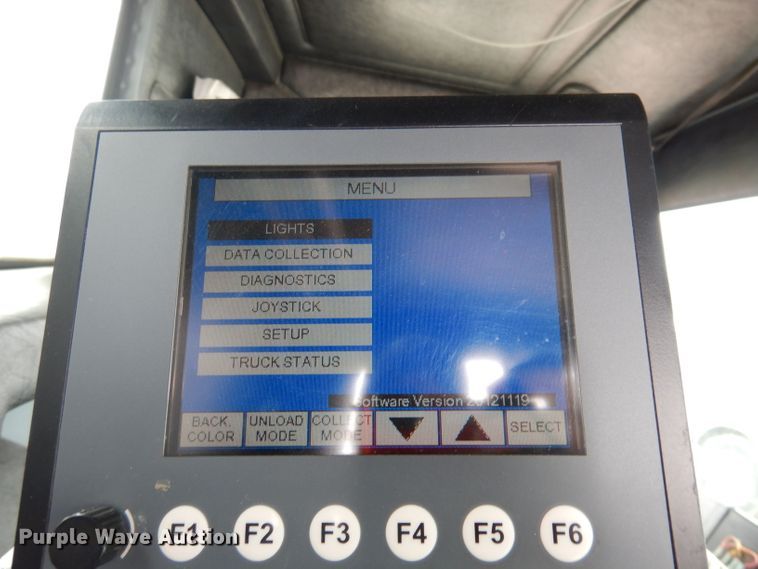 image for item DI6526 2013 Mack LE600  refuse truck