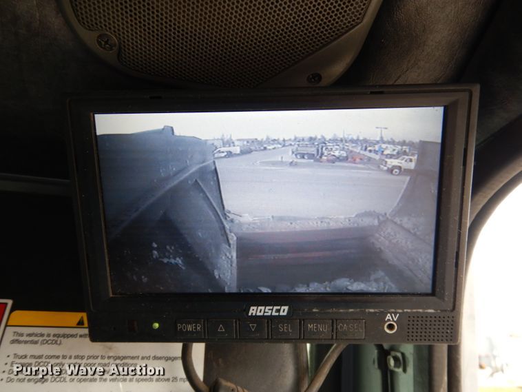 image for item DI6526 2013 Mack LE600  refuse truck