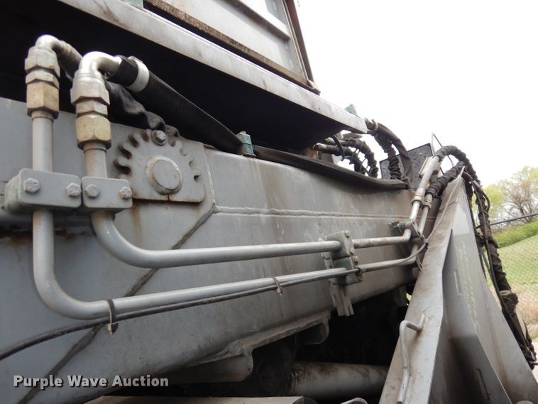 image for item DI6526 2013 Mack LE600  refuse truck