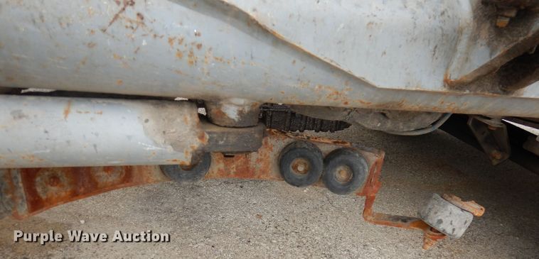 image for item DI6526 2013 Mack LE600  refuse truck