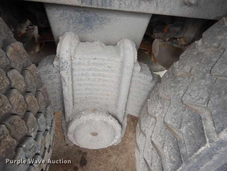 image for item DI6526 2013 Mack LE600  refuse truck