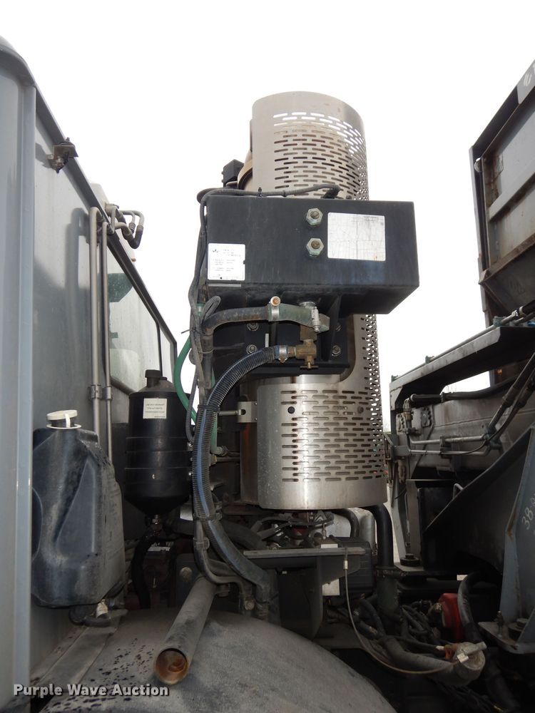 image for item DI6526 2013 Mack LE600  refuse truck