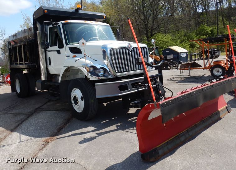 image for item DI6542 2008 International WorkStar 7300  dump truck