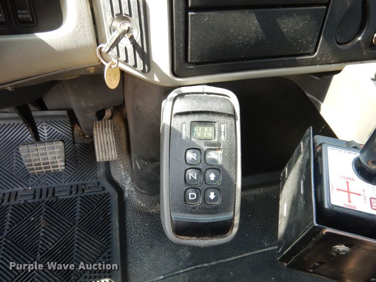 image for item DI6542 2008 International WorkStar 7300  dump truck