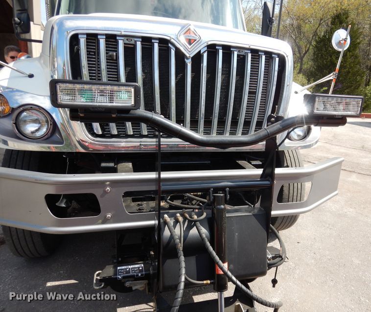 image for item DI6542 2008 International WorkStar 7300  dump truck