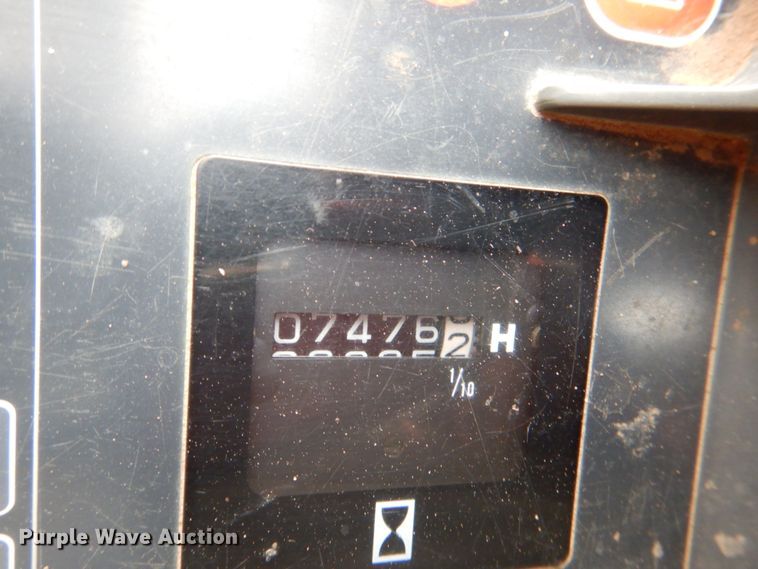 image for item DJ0440 2000 Link-Belt  2800 Quantum  excavator