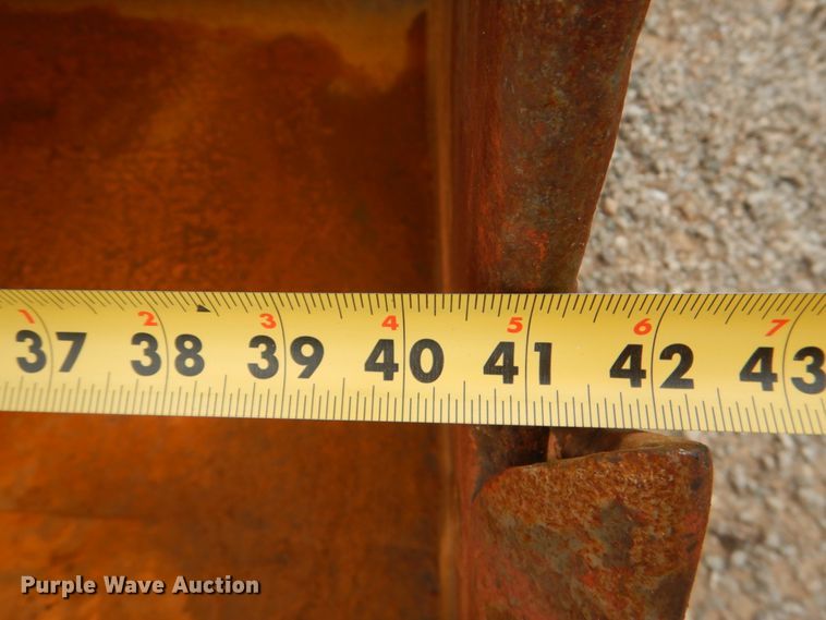 image for item DJ0440 2000 Link-Belt  2800 Quantum  excavator