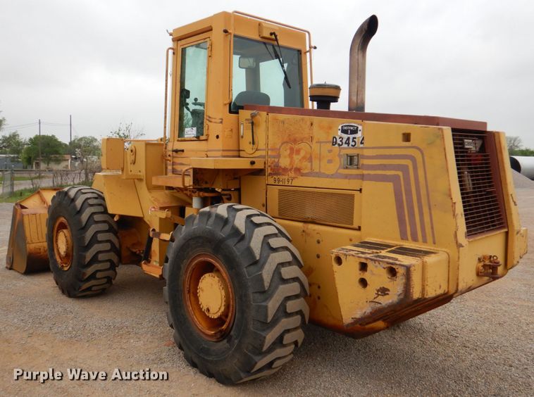 image for item DJ0441 Case 821B  wheel loader