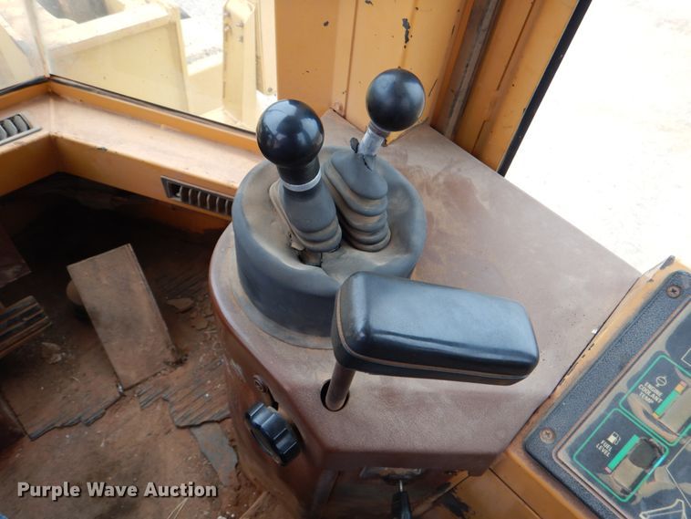 image for item DJ0441 Case 821B  wheel loader