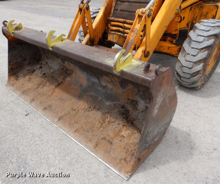 image for item DJ0442 JCB 215  backhoe