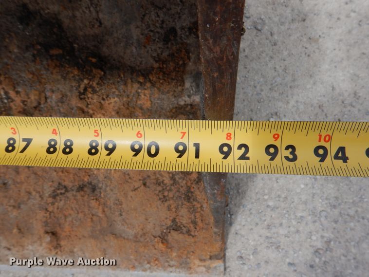 image for item DJ0442 JCB 215  backhoe