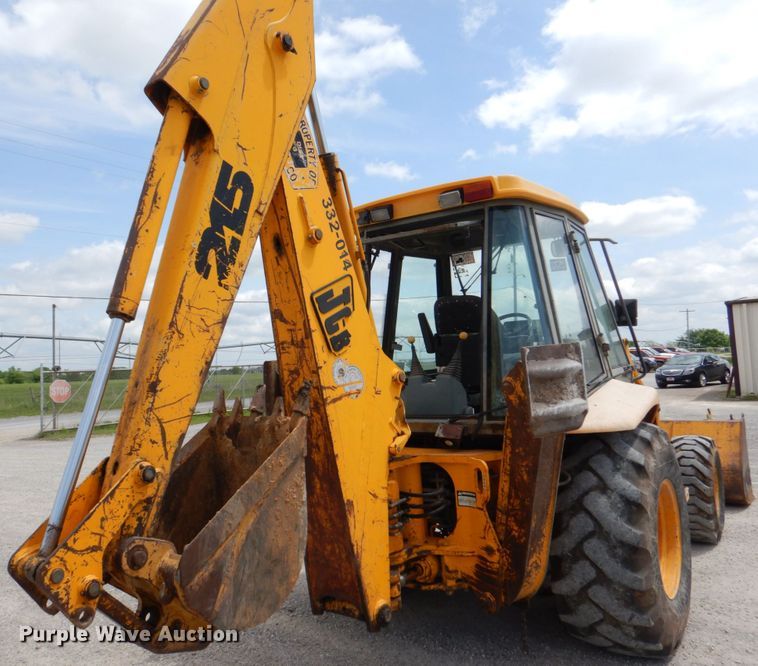 image for item DJ0442 JCB 215  backhoe