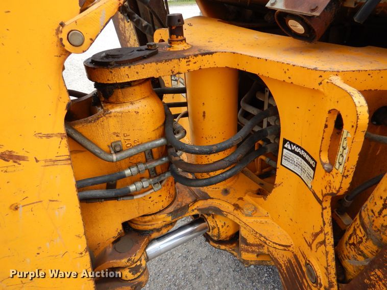 image for item DJ0442 JCB 215  backhoe