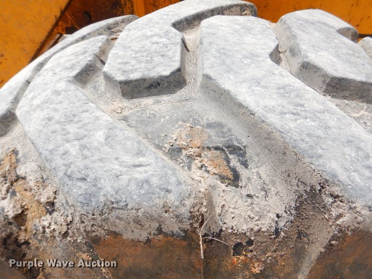 image for item DJ0442 JCB 215  backhoe