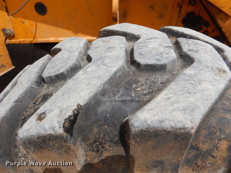 image for item DJ0442 JCB 215  backhoe