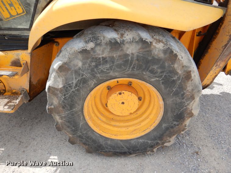 image for item DJ0442 JCB 215  backhoe