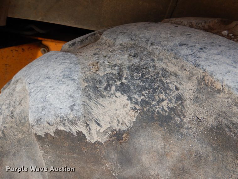 image for item DJ0442 JCB 215  backhoe