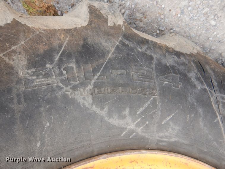 image for item DJ0442 JCB 215  backhoe