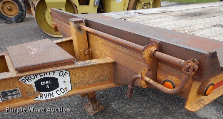 image for item DJ0443 2001 Belshe DT255  equipment trailer