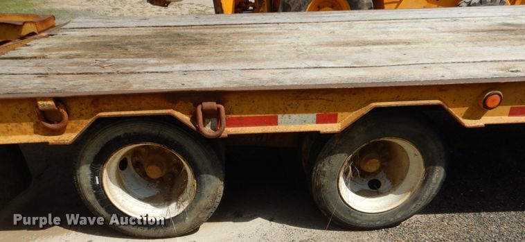 image for item DJ0443 2001 Belshe DT255  equipment trailer