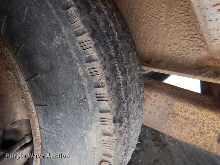 image for item DJ0443 2001 Belshe DT255  equipment trailer