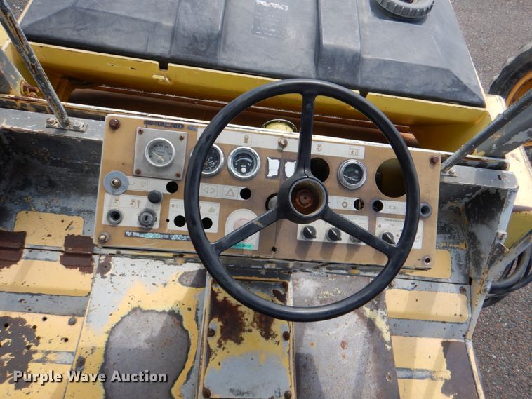 image for item DJ0444 1990 Bomag BW202AD  double drum roller