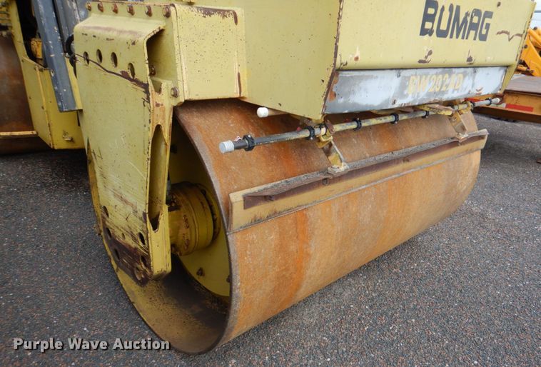 image for item DJ0444 1990 Bomag BW202AD  double drum roller