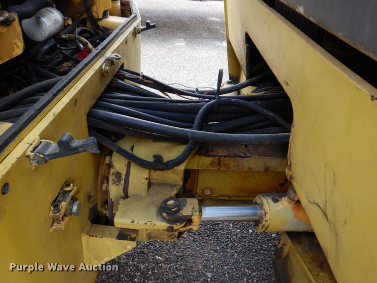 image for item DJ0444 1990 Bomag BW202AD  double drum roller