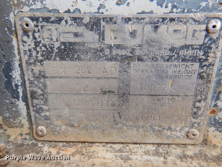 image for item DJ0444 1990 Bomag BW202AD  double drum roller