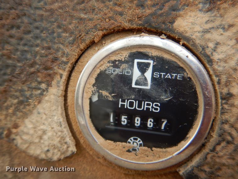 image for item DJ0446 1998 Champion 720A  motor grader