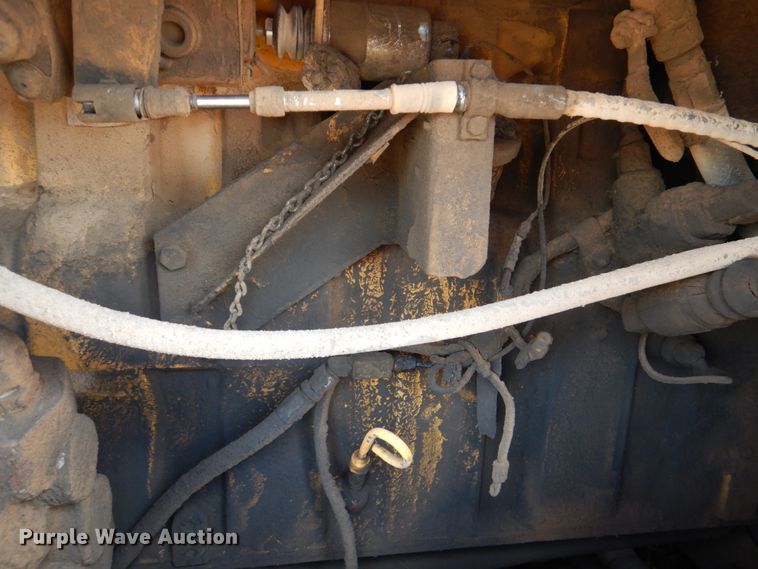 image for item DJ0446 1998 Champion 720A  motor grader