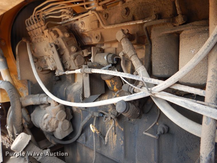 image for item DJ0446 1998 Champion 720A  motor grader