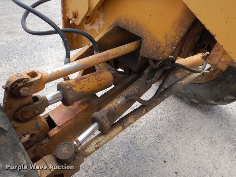 image for item DJ0446 1998 Champion 720A  motor grader