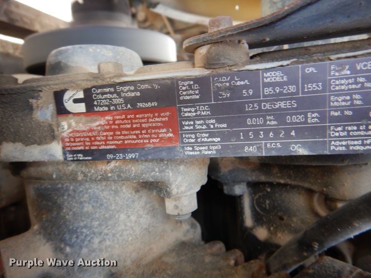 image for item DJ0448 1998 Ford F800  oil distributor truck