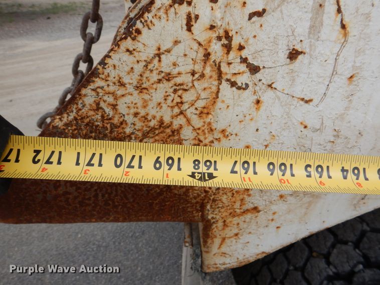 image for item DJ0449 1991 International 4900  dump truck