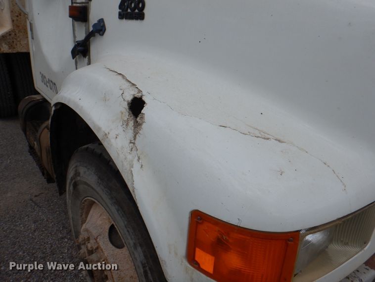 image for item DJ0449 1991 International 4900  dump truck