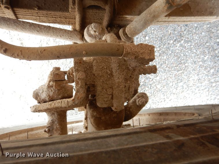 image for item DJ0449 1991 International 4900  dump truck