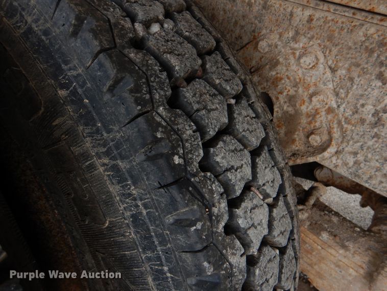 image for item DJ0449 1991 International 4900  dump truck