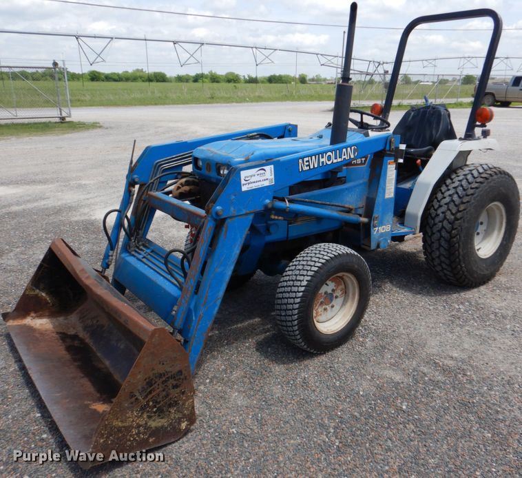 image for item DJ0451 1995 New Holland 1620  tractor