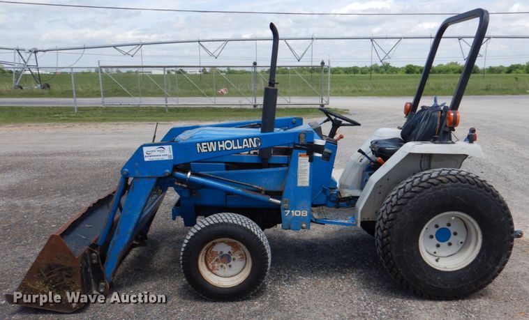 image for item DJ0451 1995 New Holland 1620  tractor