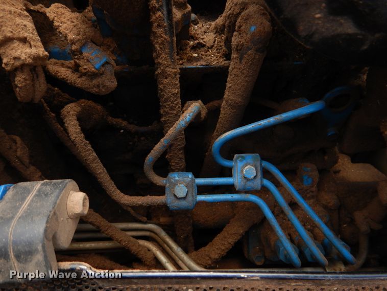 image for item DJ0451 1995 New Holland 1620  tractor