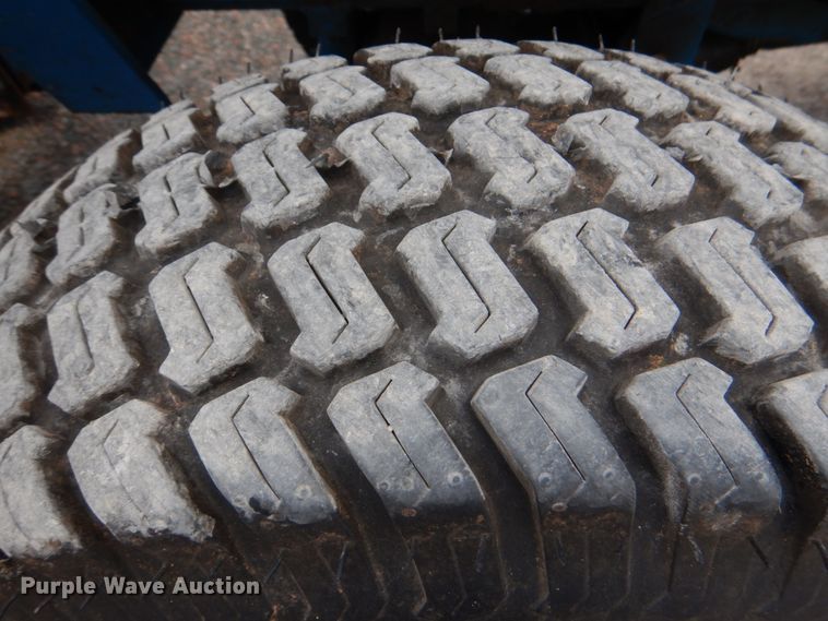 image for item DJ0451 1995 New Holland 1620  tractor