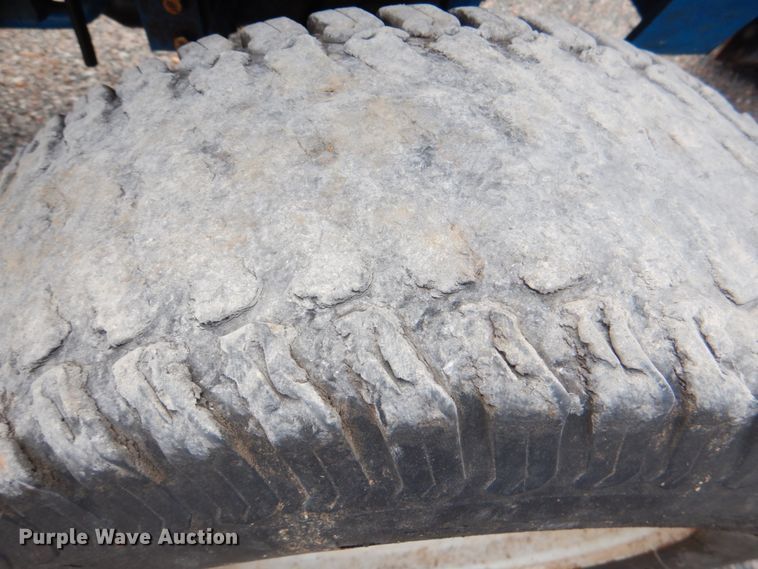 image for item DJ0451 1995 New Holland 1620  tractor