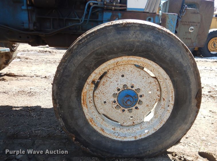 image for item DJ1212 Ford G610  tractor