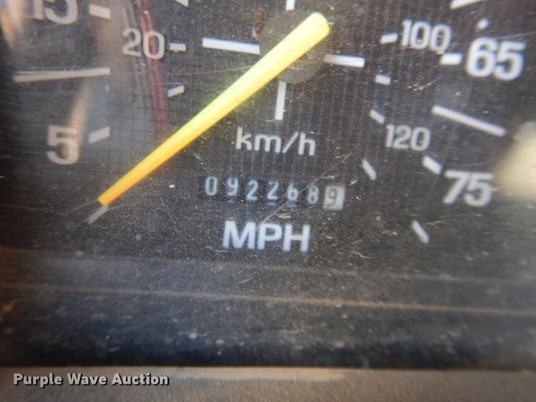 image for item DJ1214 1994 Ford F700  dump truck