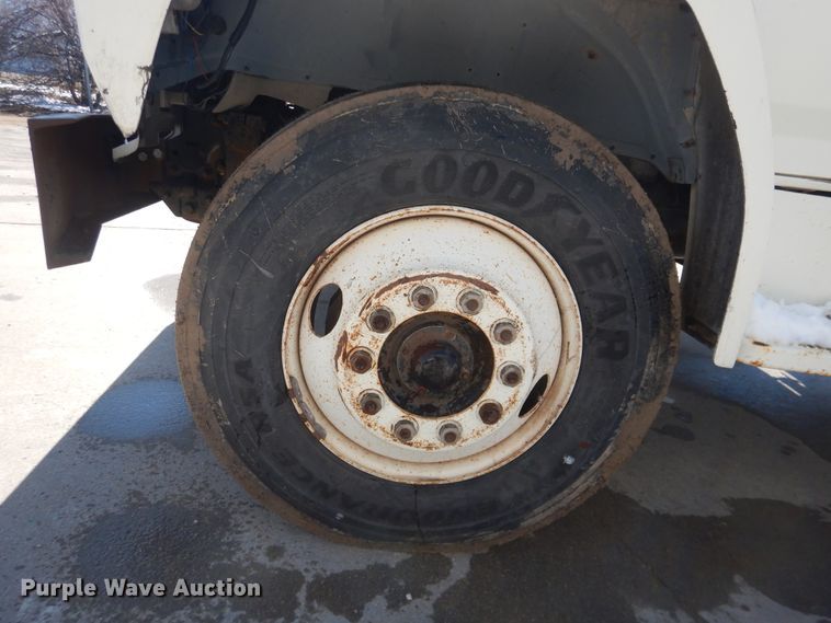 image for item DJ1214 1994 Ford F700  dump truck