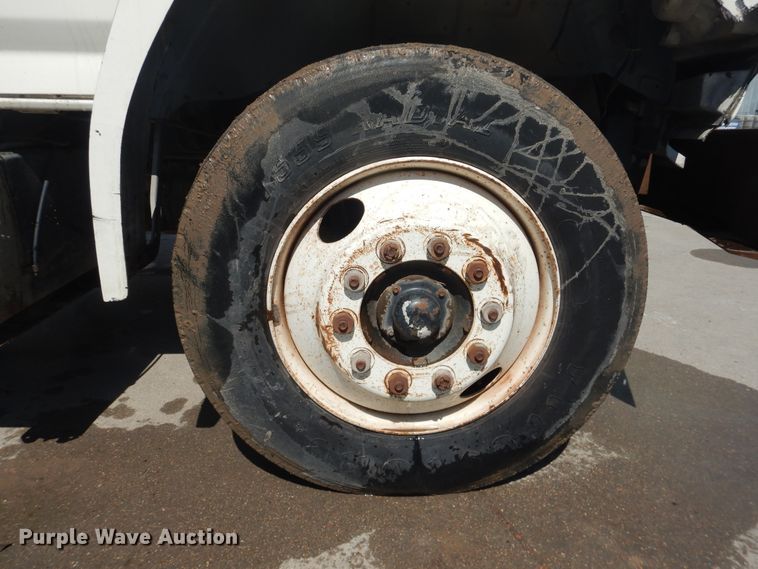 image for item DJ1214 1994 Ford F700  dump truck